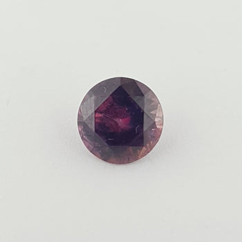 1.64ct Round Faceted Colour-Change Sapphire 7.0x4.4mm
