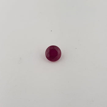 0.86ct Round Faceted Ruby 5.4mm